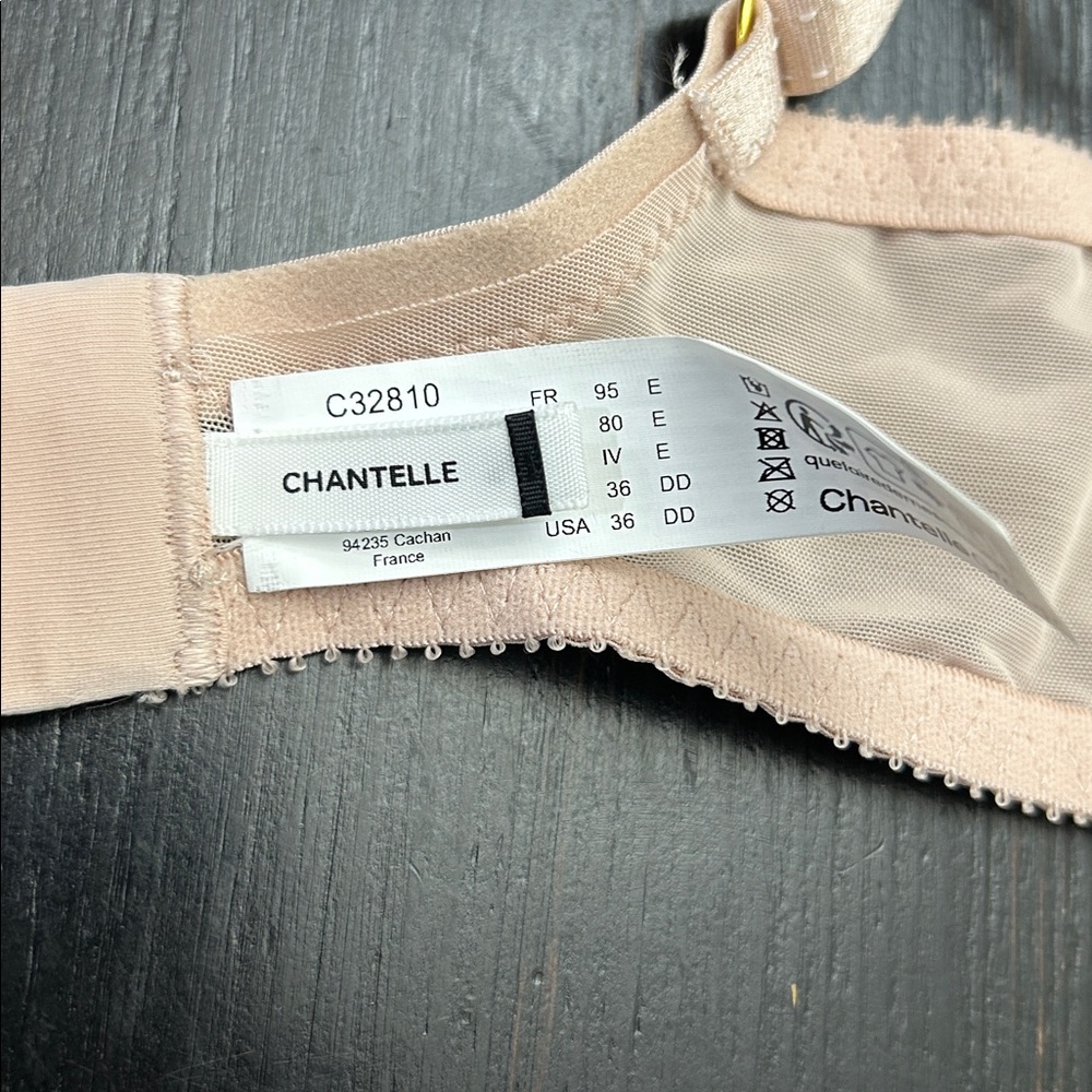 Chantelle Rive Gauche Full Coverage Unlined Bra in Nude Cappuccino.  Size 36DD - Picture 8 of 9